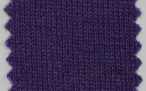 產(chǎn)品名稱：CROCUS NC-3747； 所屬分類：2股36支131％羊絨粗紡(MINERVA)