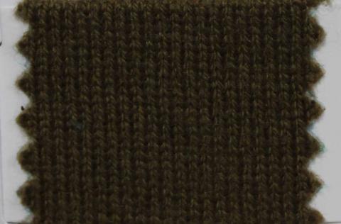 產(chǎn)品名稱：HUNTER 25247； 所屬分類：2股26支159％羊絨粗紡(AURORA)